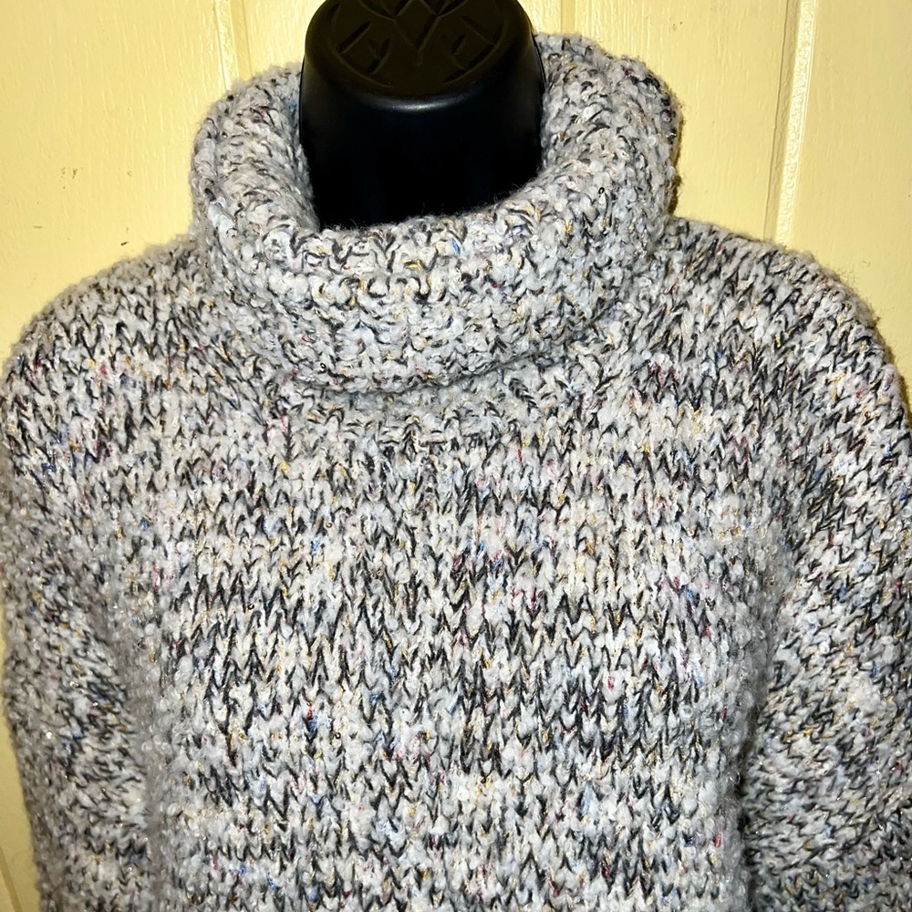 Lou & Grey LOFT Oversized Cowl Neck Chunky Acrylic Gray, Cream Sweater Size M/L - Picture 5 of 14